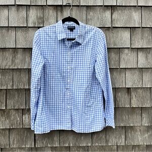 Ann Taylor Blue‎ and White Casual Button Down Shirt